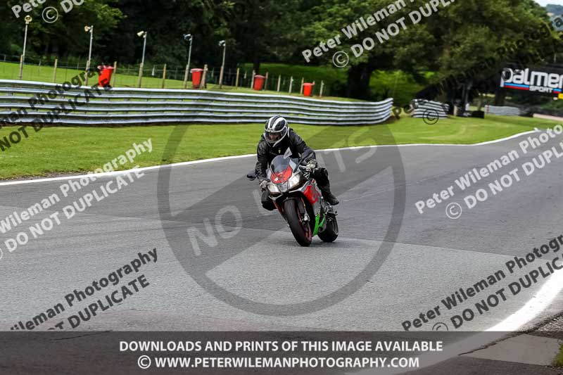 PJM Photography;anglesey;brands hatch;cadwell park;croft;donington park;enduro digital images;event digital images;eventdigitalimages;mallory;no limits;oulton park;peter wileman photography;racing digital images;silverstone;snetterton;trackday digital images;trackday photos;vmcc banbury run;welsh 2 day enduro